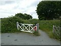 Level crossing gate on Marriott