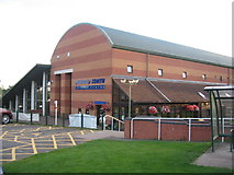 SP3265 : Newbold Comyn Leisure Centre by David Stowell