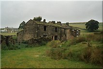 SD8715 : Derelict cottages at Lanehead, Rochdale, Lancashire by Dr Neil Clifton