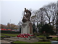 War memorial, Shaw