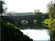 SK7080 : Aqueduct, Retford by B Hilton