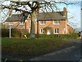 Cottages in Chisbury