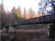NS7551 : Green Bridge across Avon Water by Chris Upson