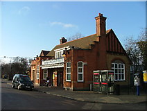 TL2132 : Letchworth Railway Station by Robin Hall