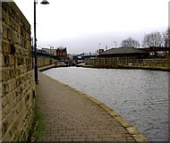 SJ9698 : Huddersfield Canal Stalybridge by Stephen Burton