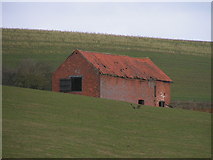 SP6663 : Barn, Little Brington by Dave Dunford