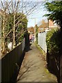 Footpath from Ash Avenue to St Annes Road, Headingley