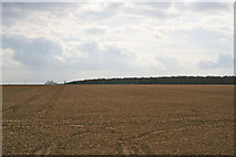 SK9735 : Farmland on Ropsley Heath by Kate Jewell