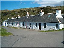 NM7313 : Cottages in Cullipool by Patrick Mackie