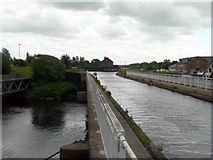 SE3523 : Aqueduct and River Calder, Stanley Ferry, Wakefield by Rich Tea