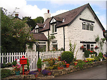 SJ2637 : Llwyn Afon cottage, Bronygarth by Peter Craine