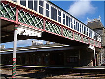 SX9063 : Torquay railway station by Derek Harper
