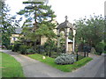 Village pump, Over Norton