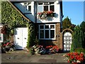 A Picturesque House in Green Lane