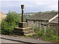 Stainland Cross, Stainland