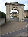 SO8305 : Memorial Arch on Paganhill, Stroud by James Purkiss