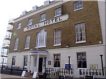 TQ8885 : Royal Hotel by Julieanne Savage