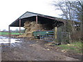 ST7653 : Barn off the Port Way by Phil Williams