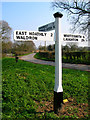 Signpost, Highlands Lane