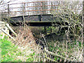 Hen bont rheiffordd. Old railway bridge.