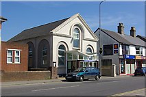 TQ5809 : Hailsham Methodist Church by Robin Webster