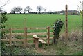 Public footpath to Oldfield, Shropshire