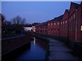 Farnham (Surrey): the Maltings on the River Wey.