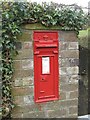 SO4697 : 19th Century post box, Lower Wood by Richard Webb