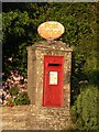 SY9897 : Corfe Mullen: postbox № BH21 119, Blandford Road by Chris Downer