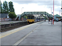SE4225 : Castleford Railway Station by David Ward
