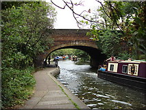 TQ2883 : Bridge over the Regent's Canal by Oxyman