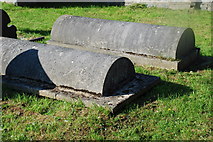 SH3683 : Beddau Anarferol - Unusual Graves by Alan Fryer