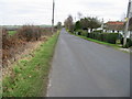 View along Canterbury Road, Brabourne Lees