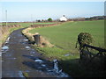 Drive past Walcot Cottages