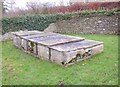 Chest tombs, Farfield Friends