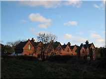 J4482 : Cottages, near Crawfordsburn Country Park by Rossographer