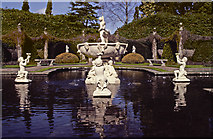 SZ0589 : Fountain, Italian Garden, Compton Acres, Dorset by Christine Matthews
