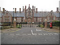 Amersham Old Town: Gilbert Scott Court (2)