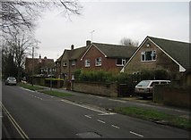 SU6353 : Darlington Road housing by Mr Ignavy