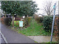 Footpath to South Heath