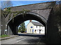 Longwick: B4009 Lower Icknield Way railway bridge