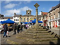 NU1813 : Market Cross, Alnwick by wfmillar