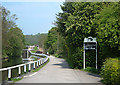 Leeds & Liverpool Canal,  Apperley Bridge