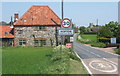 B1111 entering Hopton from the south