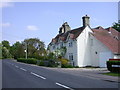 Cottages in Pipers Lane