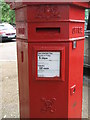 Penfold postbox, Kensington Palace Gardens, W8 - royal cipher and crest