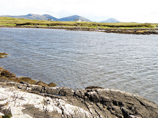 Loch Dheoir In the distance can be seen Li a Tuath (250m), Li a Deas (281m) and Eabhal (347m)