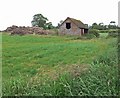 Farm building alongside Gilmorton Road