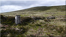 NH3982 : 'Mystery Box', Crom Loch by Calum McRoberts