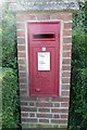 SU4876 : George VI letter box by Graham Horn